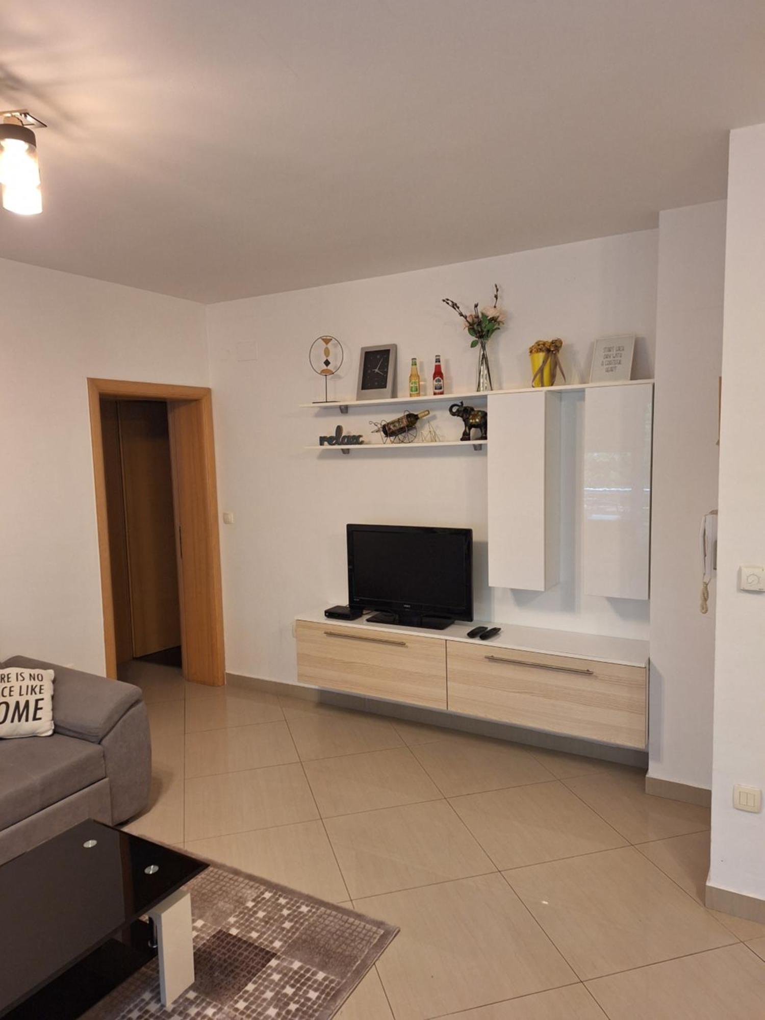 Apartment Enjoy Free Private Parking Mostar Exterior photo